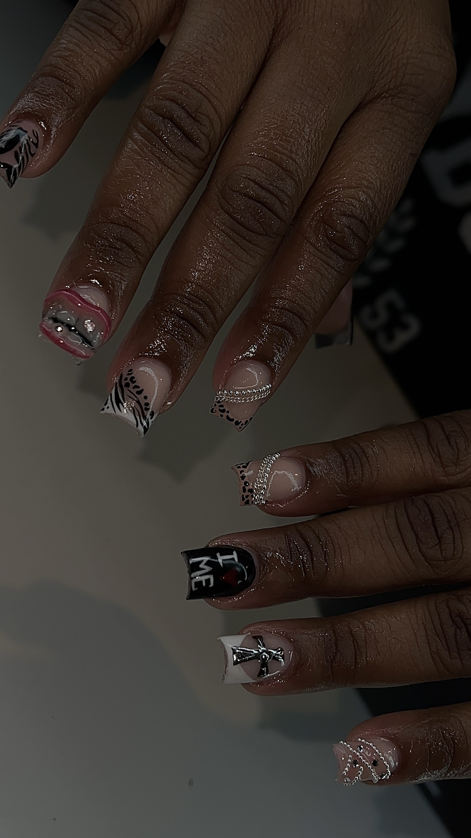 Krylicz Couture nail photo 1